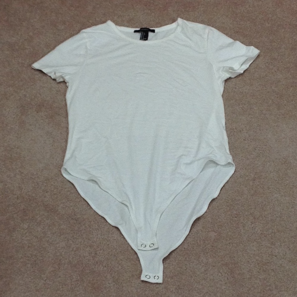 White T-shirt style bodysuit